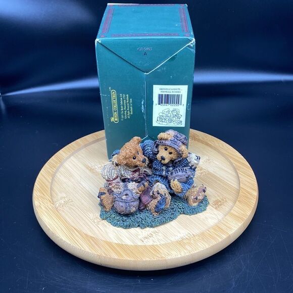 Boyd’s Bears & Friends Football Buddies from 1995 in mint condition with box - Picture 9 of 12